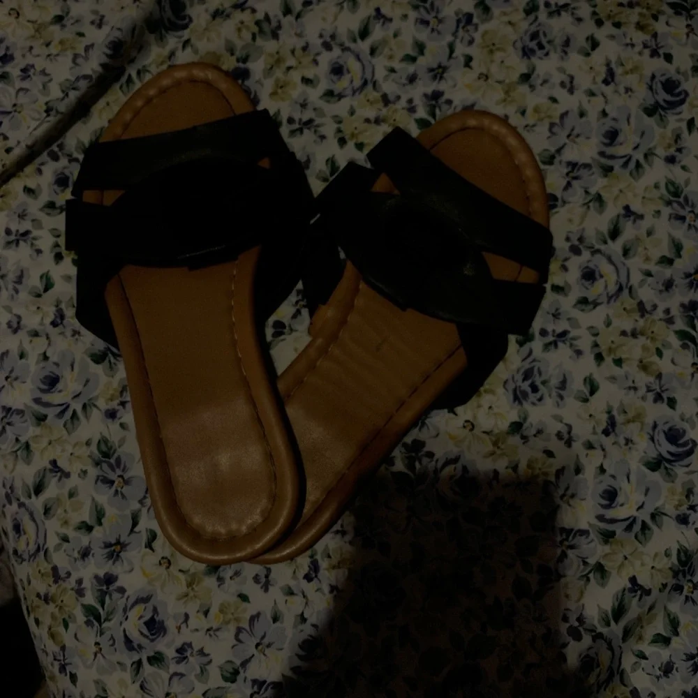 Black Slide Sandals for Women - Casual Comfort